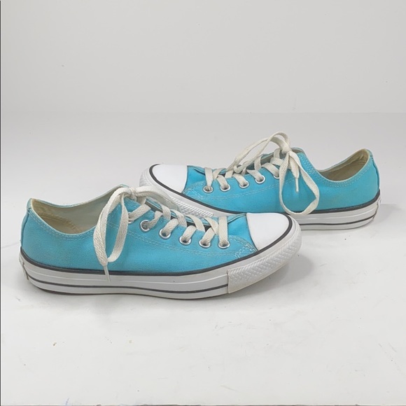 light blue chuck taylors